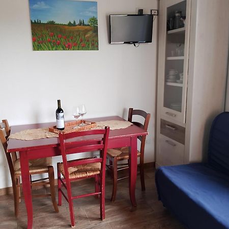 Gli Olivastri Con Piscina,Solarium, Vista Mare ,Sole -Mare E Tanta Natura ,Climatizzatore,Wifi Aglientu Exteriör bild
